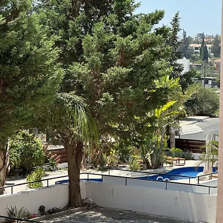 Majestic Gardens 10 Minutes From Larnaka Airport *