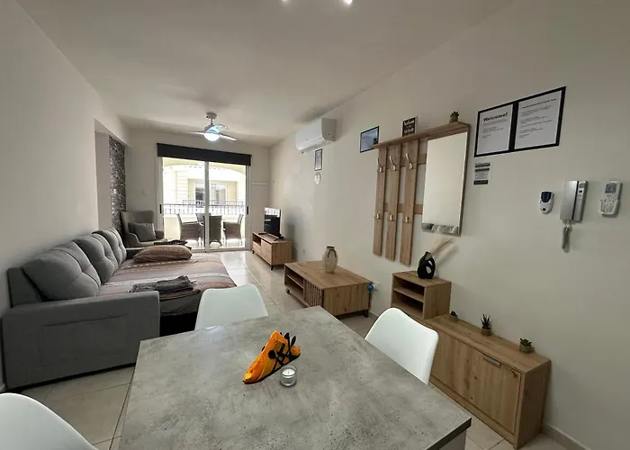 Majestic Gardens 10 Minutes From Larnaka Airport * Tersephanou