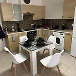 Majestic Gardens 10 Minutes From Larnaka Airport *