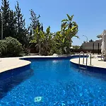 アパート Majestic Gardens 10 Minutes From Larnaka Airport Tersephanou