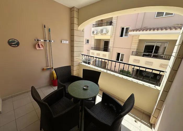 Majestic Gardens 10 Minutes From Larnaka Airport * Tersephanou