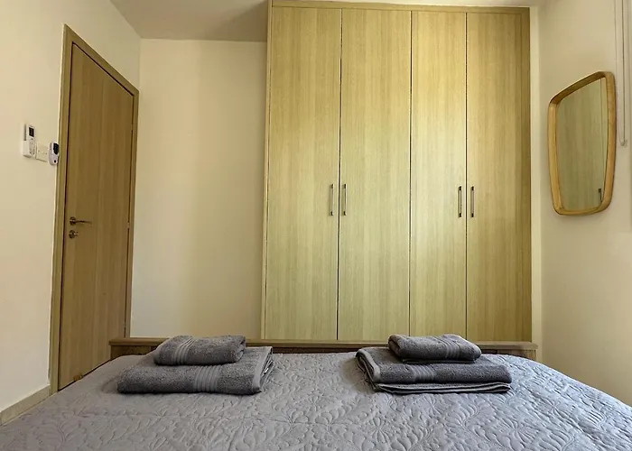 Majestic Gardens 10 Minutes From Larnaka Airport * Tersephanou